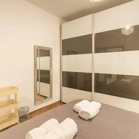 Apartment Modern Apartment-hosted By Sweetstay Saint Julian's