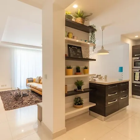 Modern Apartment-hosted By Sweetstay Appartement