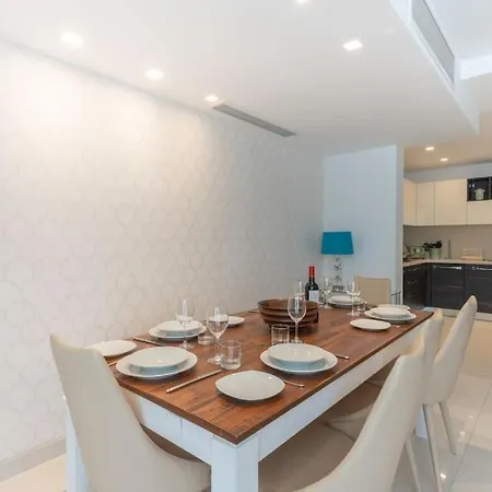 Modern Apartment-hosted By Sweetstay San Ġiljan